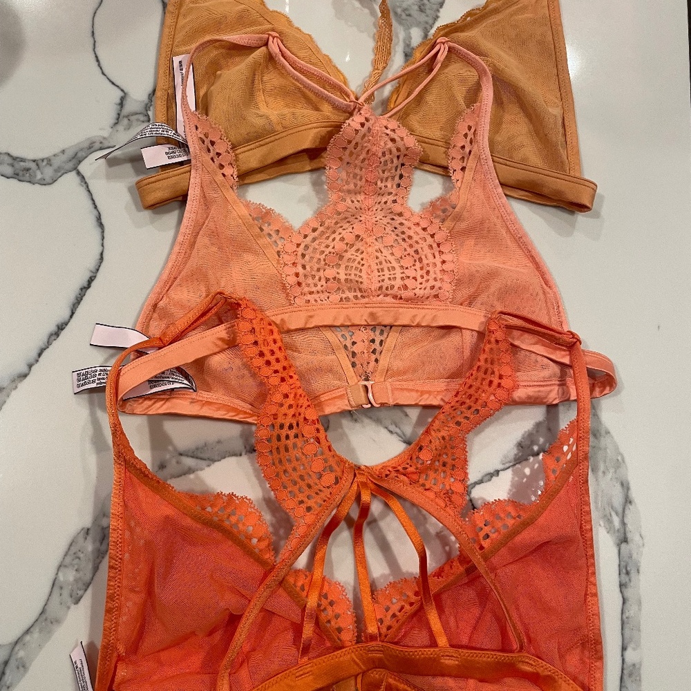 Victoria’s Secret set of 3 bralettes